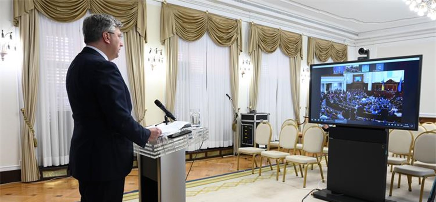 Plenković zastupnicima Vrhovne Rade: Ponosni smo i zadivljeni vašim jedinstvom i odlučnošću, slava Ukrajini!